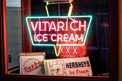 National Neon Sign Museum