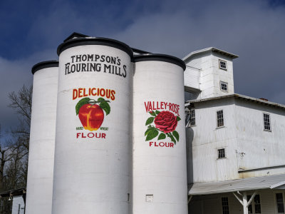 Thompson's Mills