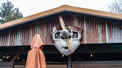 Junkyard Extreme Burgers - Crashed Plane
