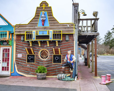 Aquarium Village - Nautical Themed Shops