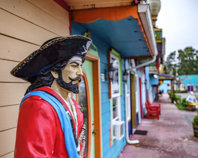 Aquarium Village - Nautical Themed Shops