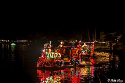 Willow Lake Lighted Boat Parade  72