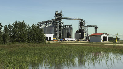 Foothills Grain Terminal, Bowden, Alberta