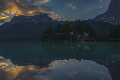 Emerald Lake Lodge at Dawn