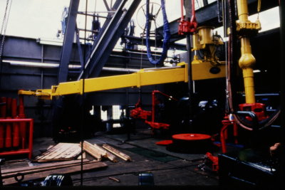43a. Racking Arm, Inverted (on rig).jpg