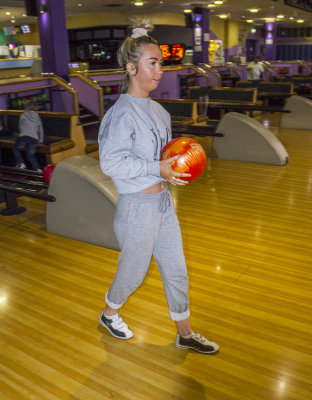 TenPinBowling03.jpg
