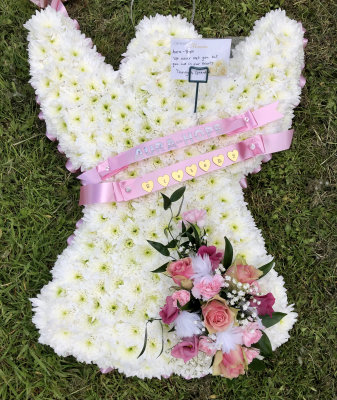 Aura-HopeFuneral03.jpg
