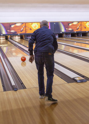10PinBowling05.jpg