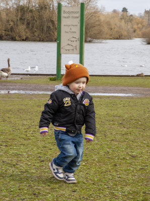 SundayFamilyWalk32.jpg