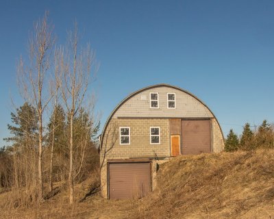 barn