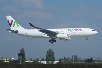Wamos Air Airbus A330-200 EC-MJS