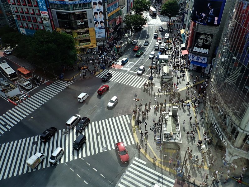 東京