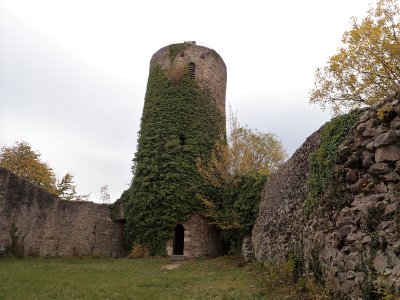 Stage 12: Sausenburg Castle
