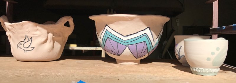 pots delivered toschool