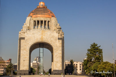 Plaza de la Republica ou monument de la rvolution