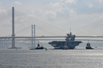 HMS Queen Elizabeth, Rosyth - DWB_3123.jpg