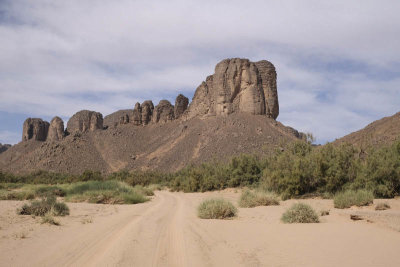 From Essendilne to Bordj el Haoues