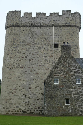 Drum Castle