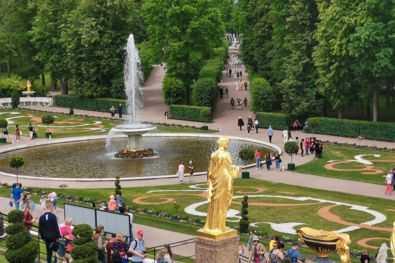 Peterhof 19