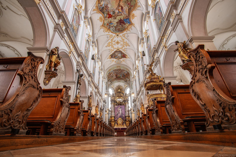 Munchen. St. Peters Church
