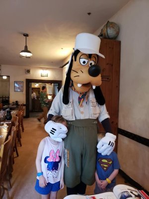 Goofy at Tusker House in Animal Kingdom