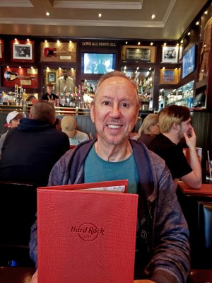 Lunch at Hard Rock Cafe, London