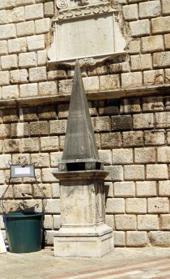 The ''pillar of shame'' in Kotor was used to punish and publicly humiliate wayward citizens during the medieval era