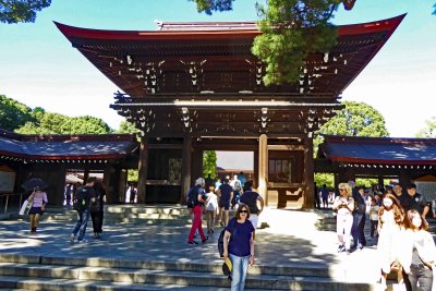 Entrance to Meji Shrine