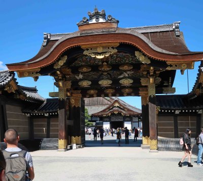 Chinese-style Karamon Gate guards the second ring of Nijo Castle in Kyoto
