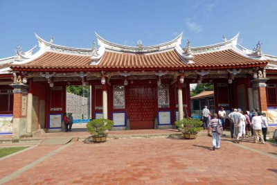 This part of the Tianin Confucius Temple is undergoing major renovations