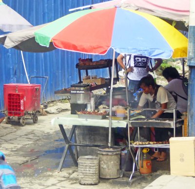 Street food vendor in Manila, Philippines