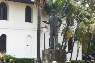 Jose Rizal statue in the Central plaza at Fort Santiago, Manila