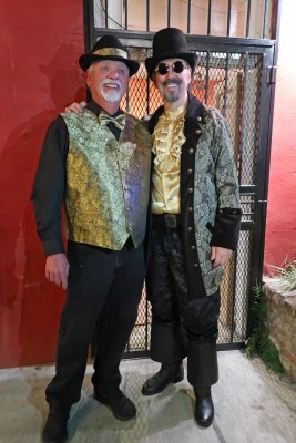 Mon Nite Black & Gold Party