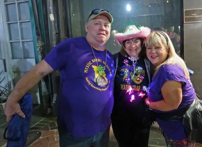 Nyx - Kenny, Susan, Linda