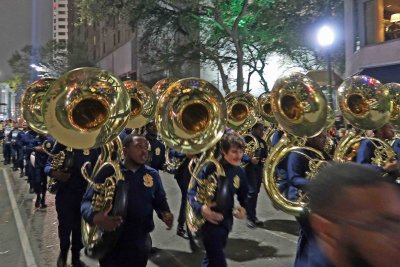 Nyx Parade Tubas