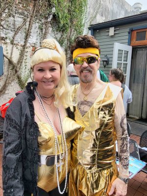 Madonna look-alike with Bill