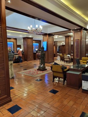 Nairobi Serena Hotel Lobby