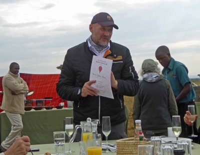 Serje hosting champagne breakfast on the Maasai Mara