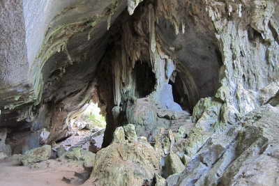Cueva de los Portales
