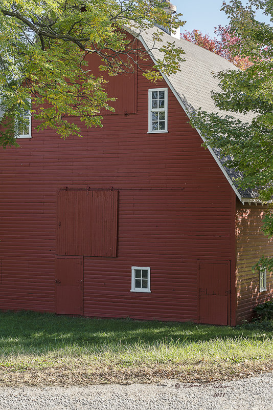 A Fine Red Barn