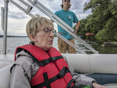 liz on boatride at dock ~ silver lake ny ~ 080819sm.jpg