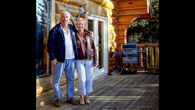 carl&liz@cabin05170872dpi.jpg