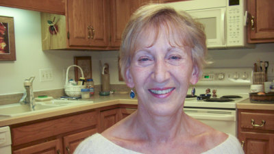 Liz-11-13-07 00472dpi.jpg
