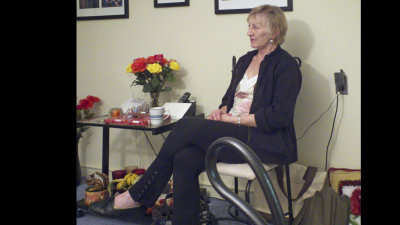 Liz10281072dpi.jpg