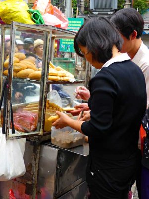 Old Quarter - street food