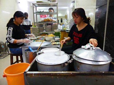 Old Quarter - street food (Banh Cuon)