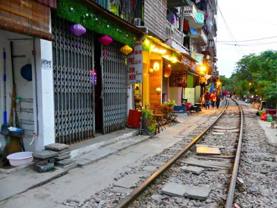Old Quarter – Train Street