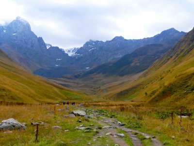 Hiking near Village Juta