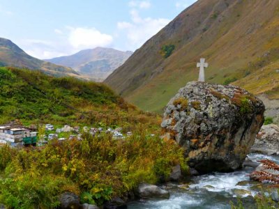 Hiking near Village Juta