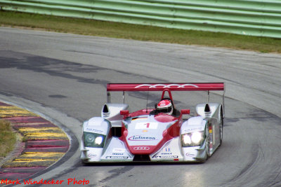 2ND 2-P900 EMANUELE PIRRO....